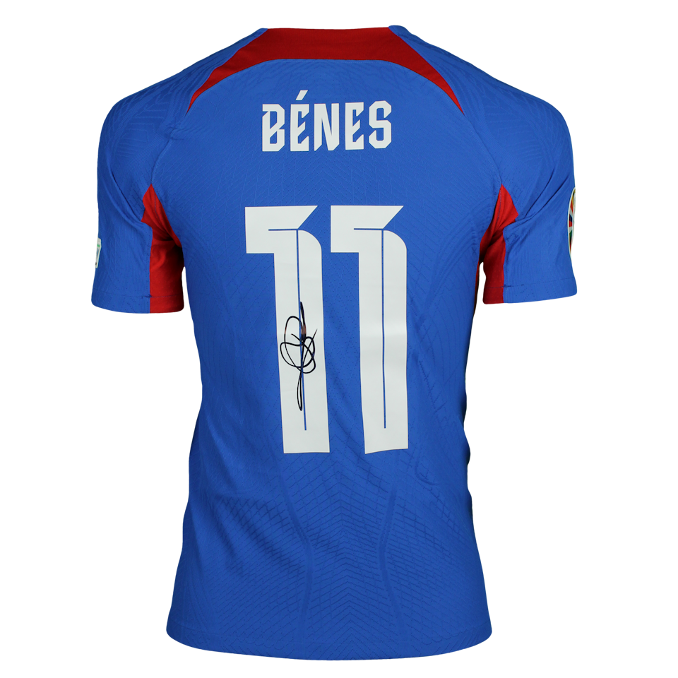 László Bénes Slovakia shirt