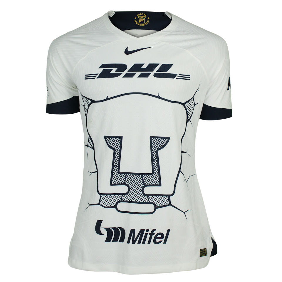 Lisandro Magallán Pumas camisa.