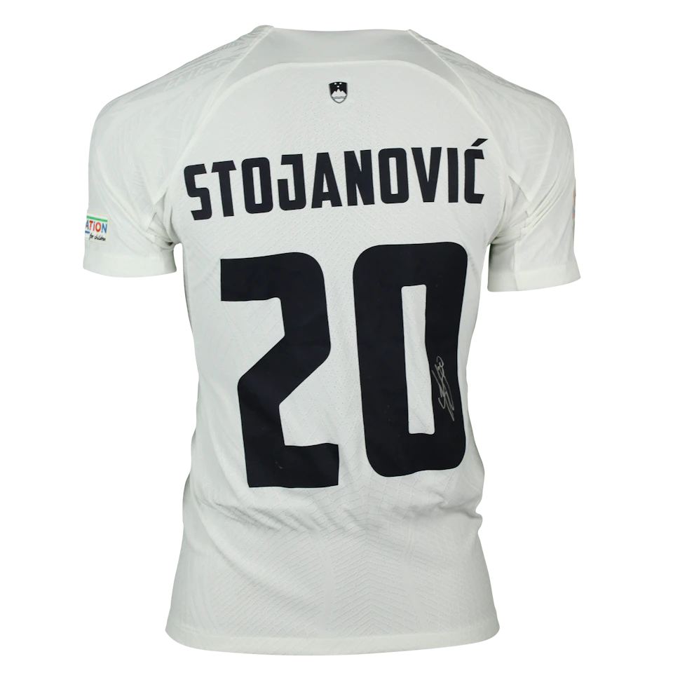 Camisola de Petar Stojanović, Slovenia