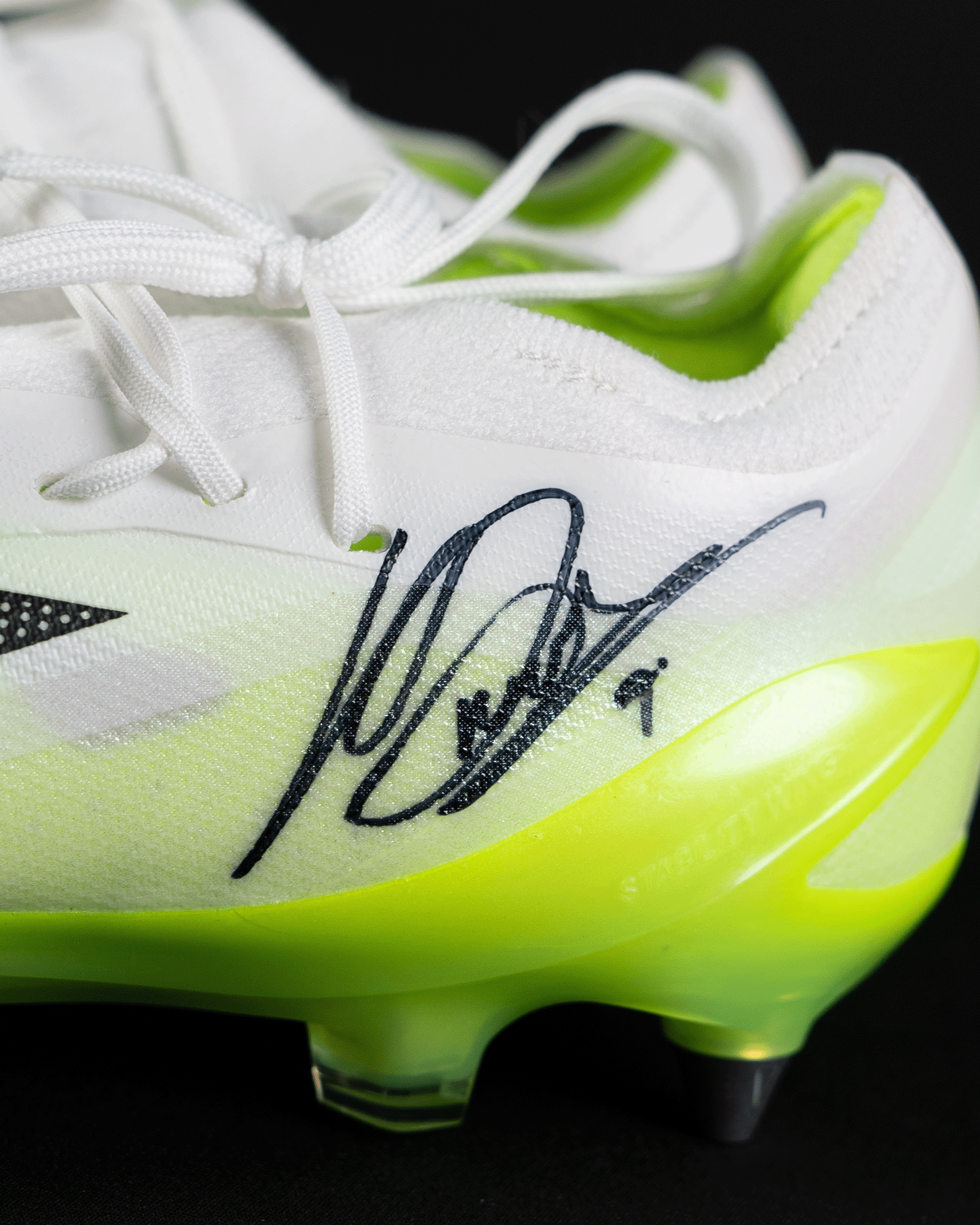 Luis Diaz Boots 
