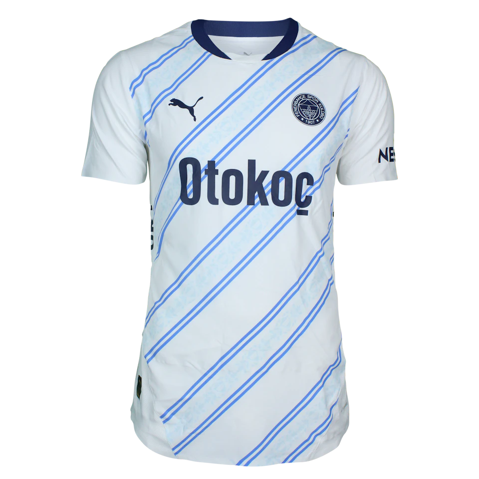 来自Fenerbahçe的Rade Krunić球衣