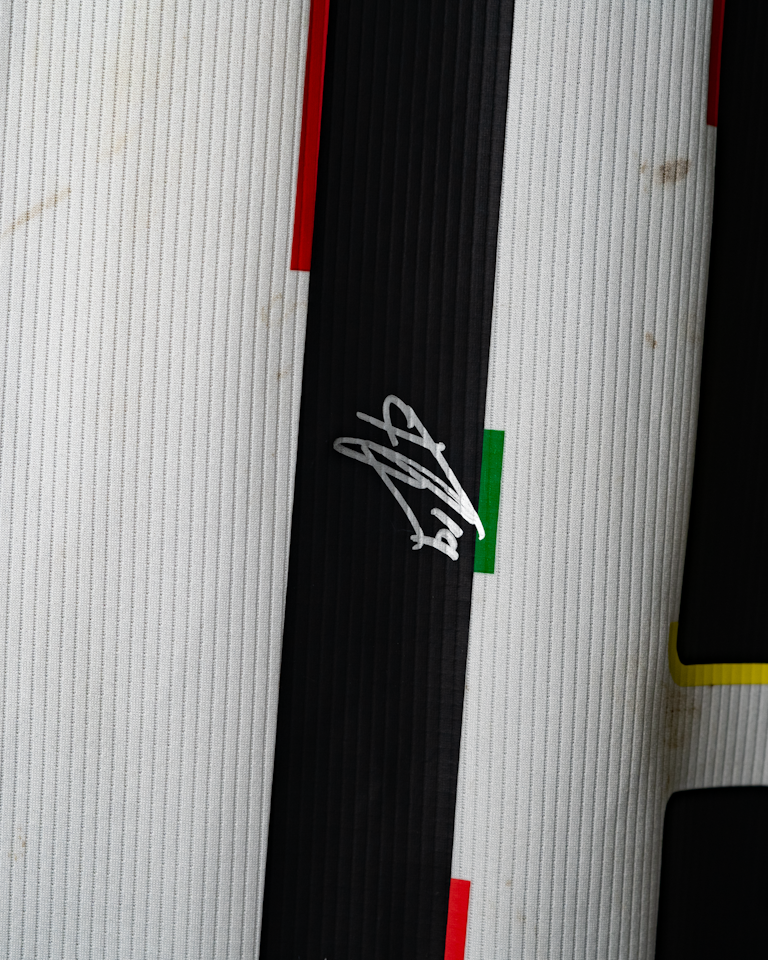 Casper Tengstedt SL Benfica のシャツ