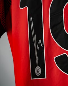 Theo Hernández AC Milan shirt