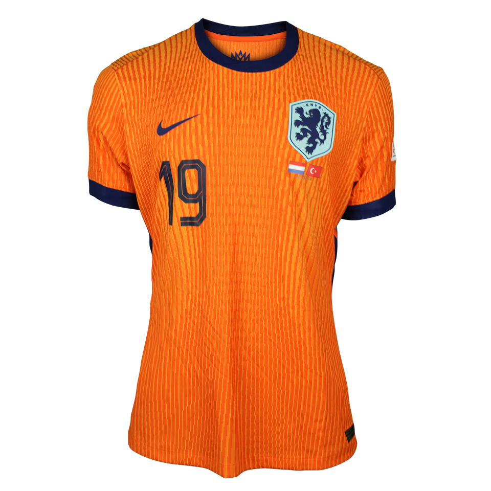 Netherlands 팀의 Brian Brobbey 셔츠
