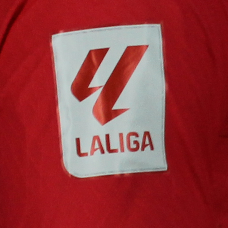 Mario Hermoso  Atlético de Madrid camisa.
