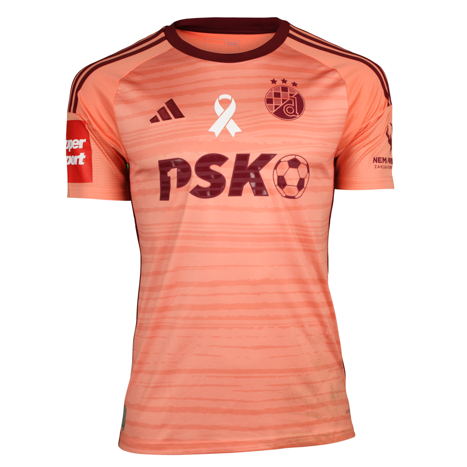 Martin Baturina Dinamo Zagreb camisa.