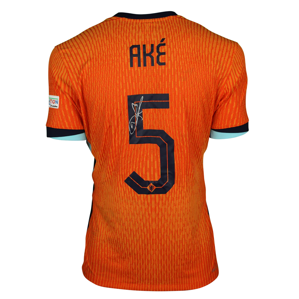 Nathan Aké Netherlands のシャツ