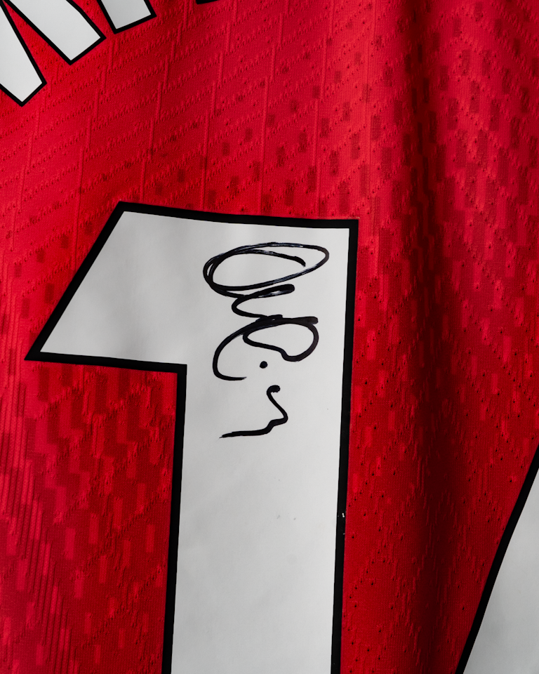 Marcos Llorente  Atlético de Madrid shirt