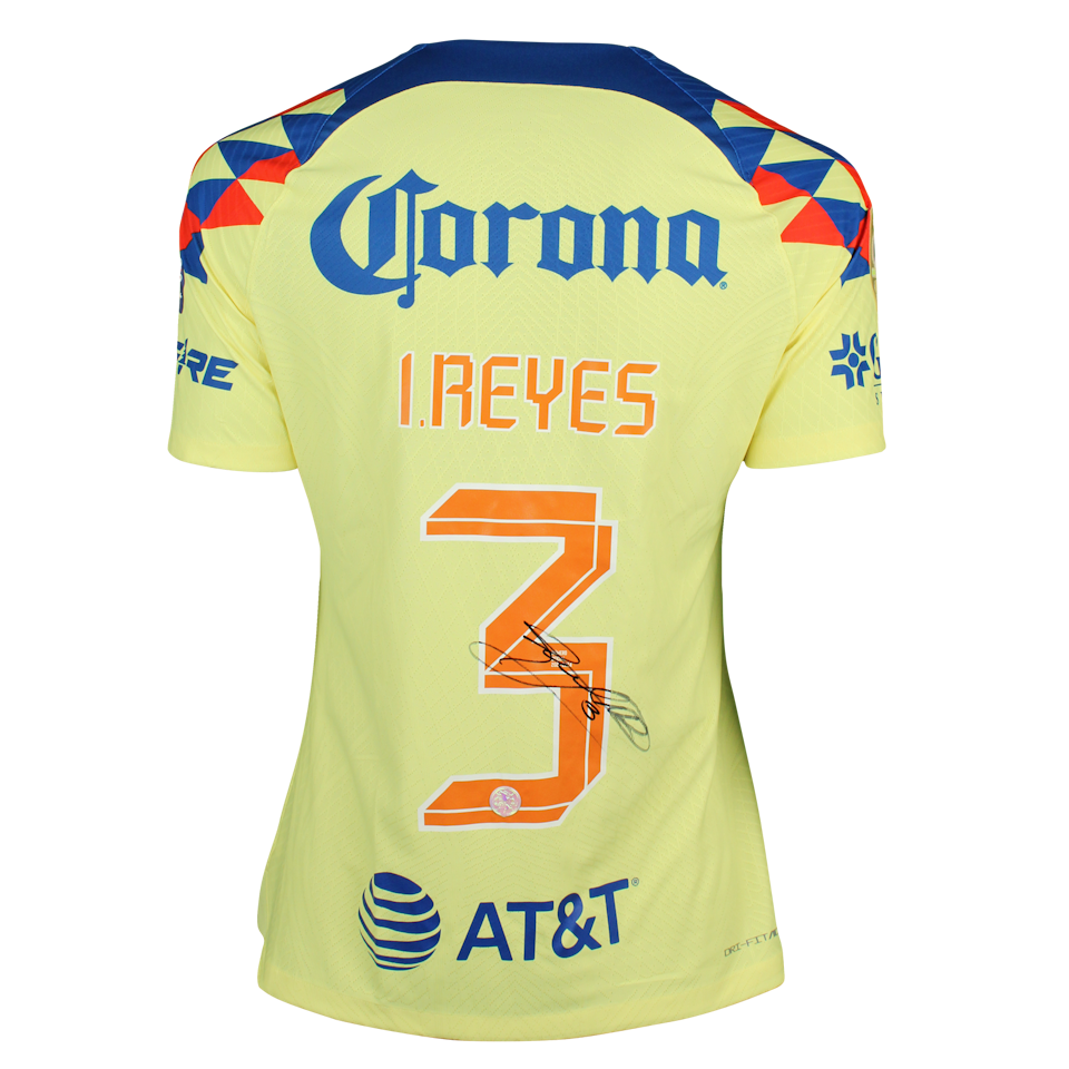 Israel Reyes Club América shirt
