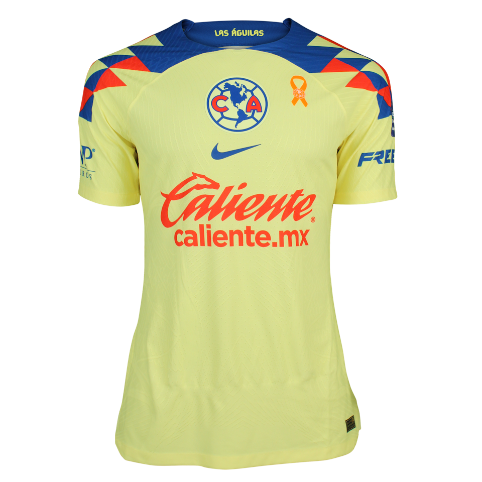 Israel Reyes Club América shirt