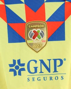 Israel Reyes Club América shirt