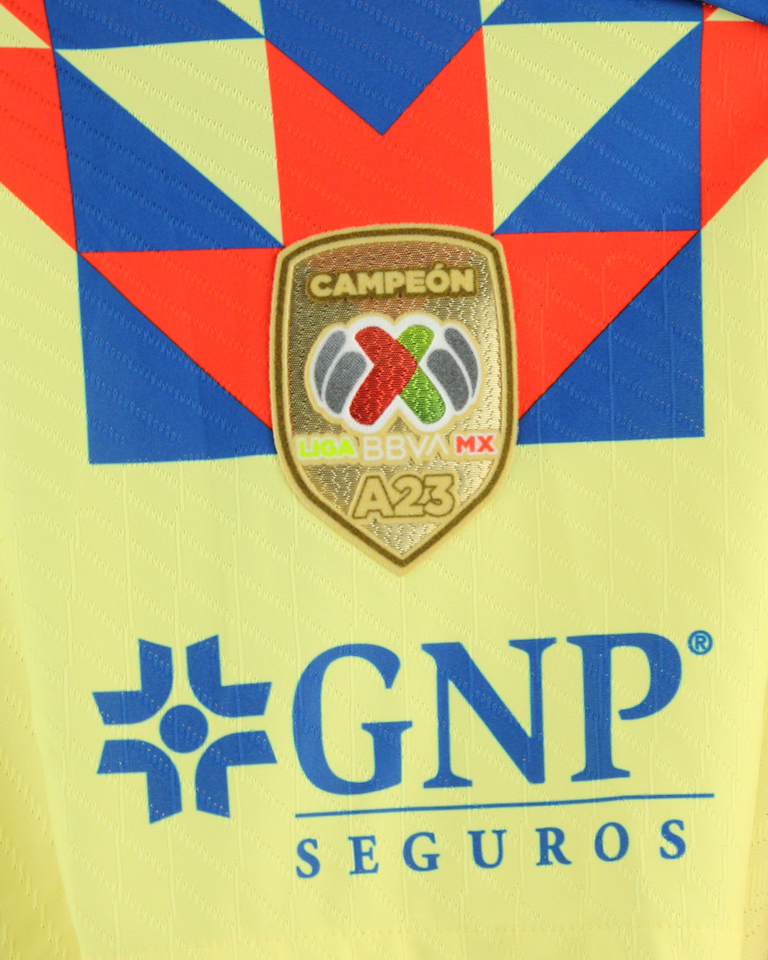 Israel Reyes Club América shirt