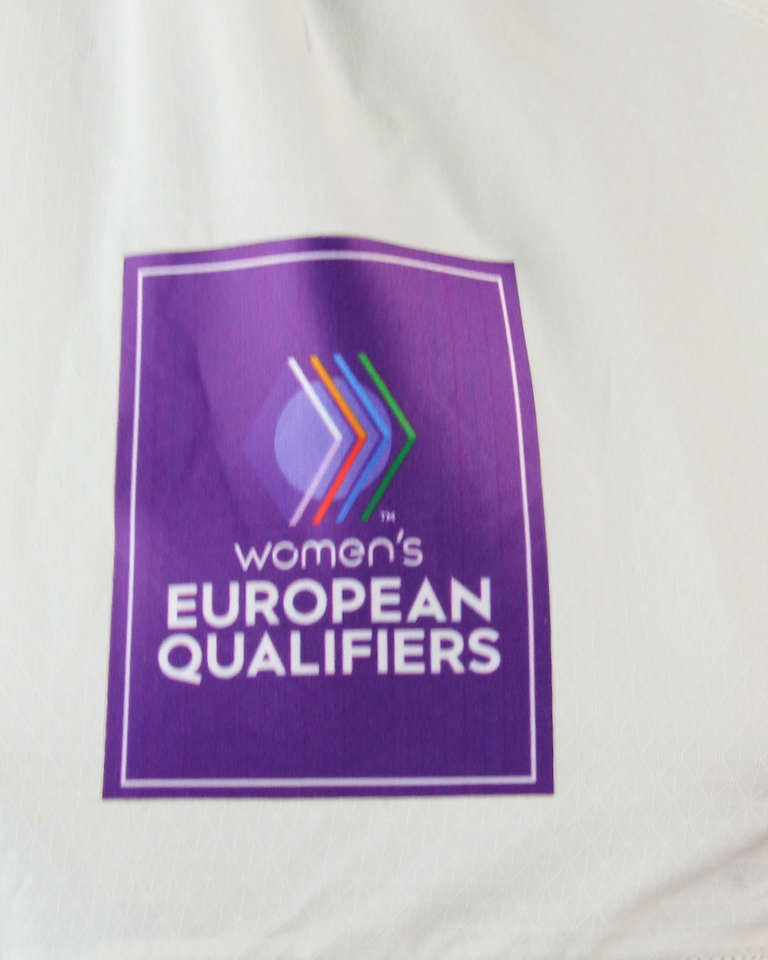 Julia Füller Austria W shirt