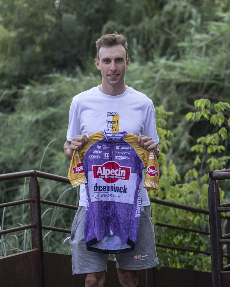 Axel Laurance | Merci Poupou
