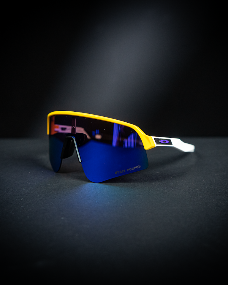 Gianni Vermeersch | Merci Poupou x Oakley Custom Sutro Lite Sweep