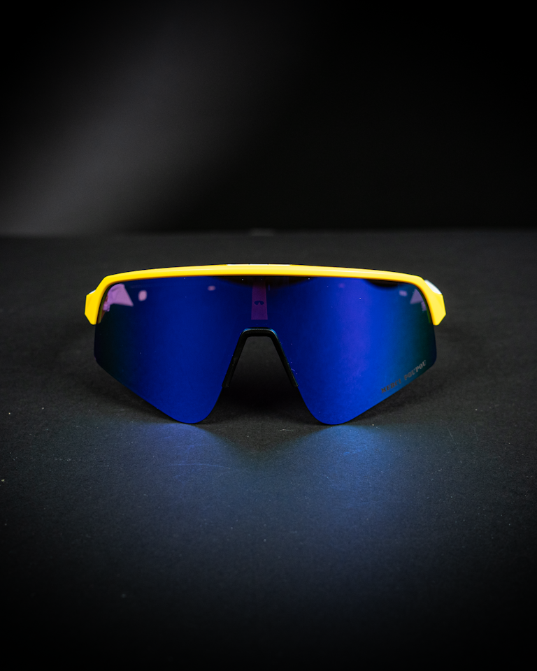 Gianni Vermeersch | Merci Poupou x Oakley Custom Sutro Lite Sweep