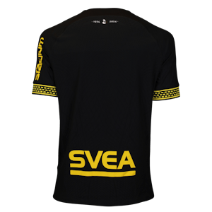Squad Signed Shirt - 1
