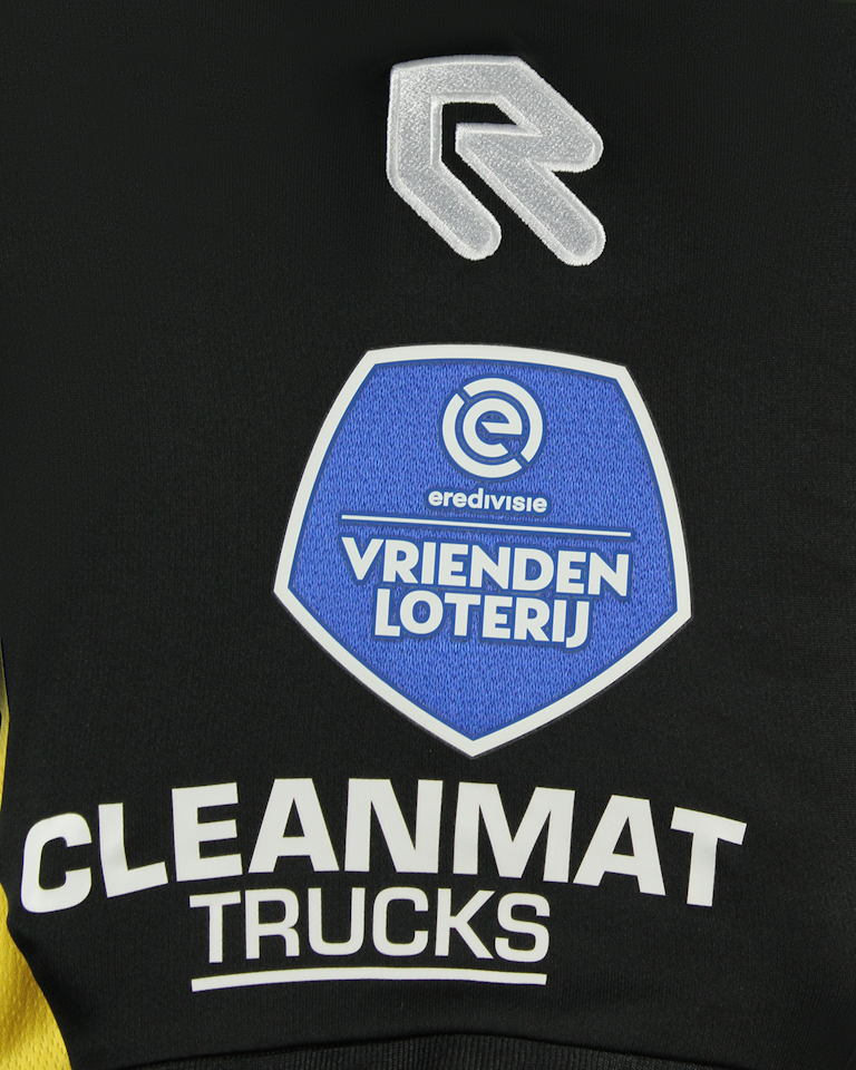 Giovanni van Zwam Vitesse shirt
