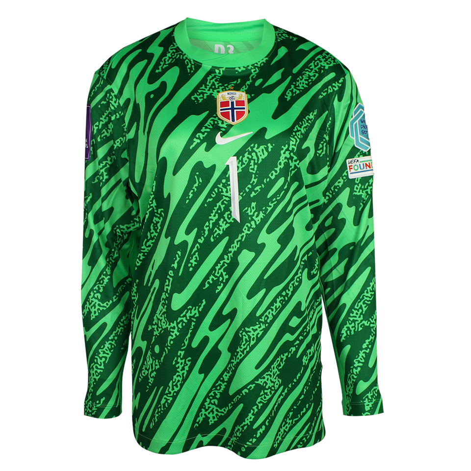 30 Shirts x 30 Days-Trikot von Cecilie Fiskerstrand