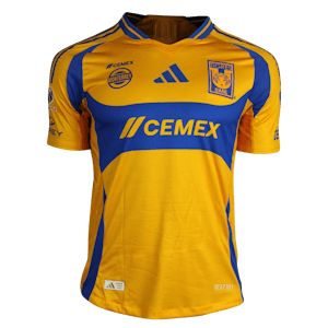 Juan Pablo Vigón Cham Tigres UANL shirt