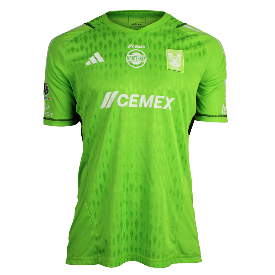 Fernando Tapia Méndez Tigres UANL shirt