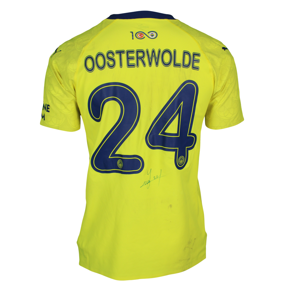 Fenerbahçe 팀의 Jayden Oosterwolde 셔츠