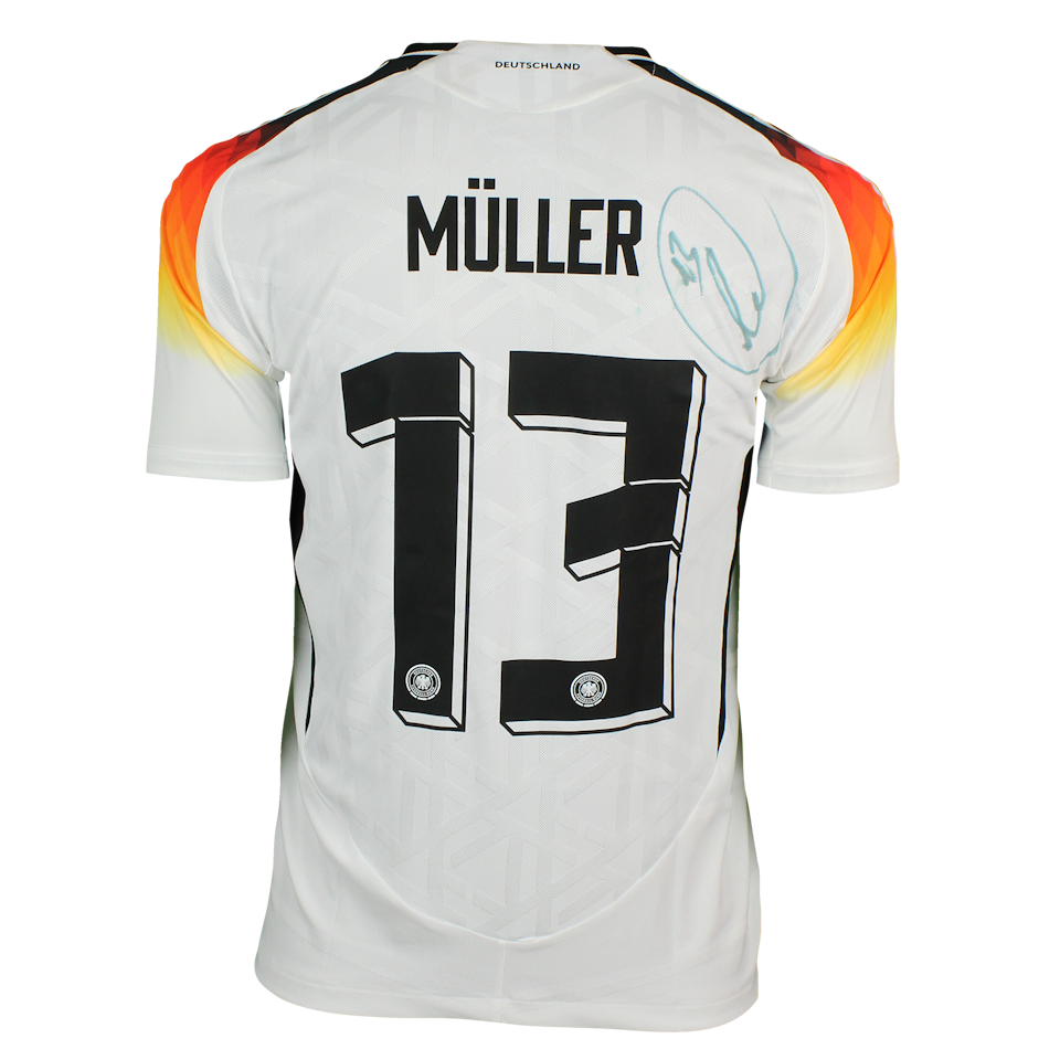 Thomas Müller Germany shirt