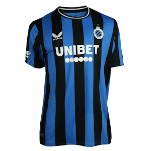 Raphael Onyedika Club Brugge forması