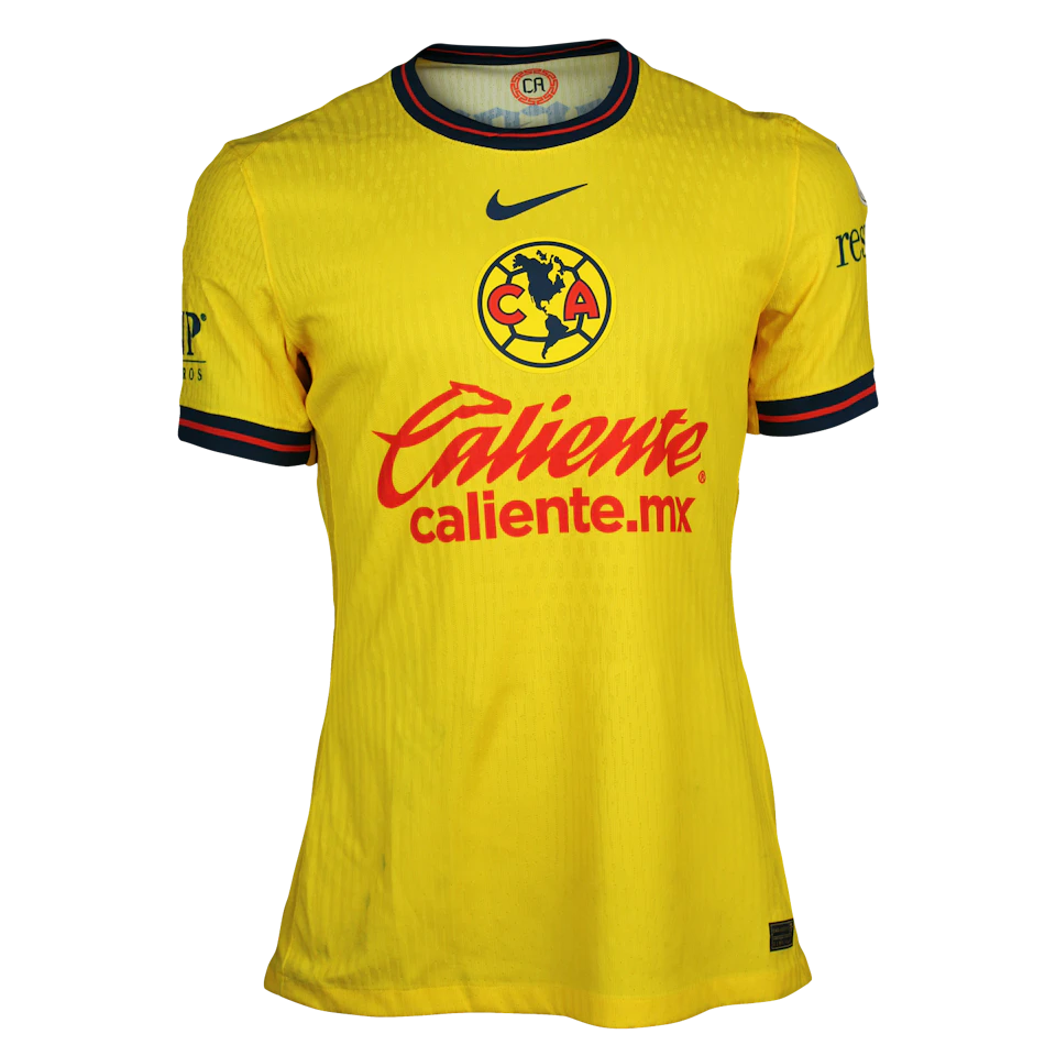 来自Club América的Sebastián Cáceres球衣