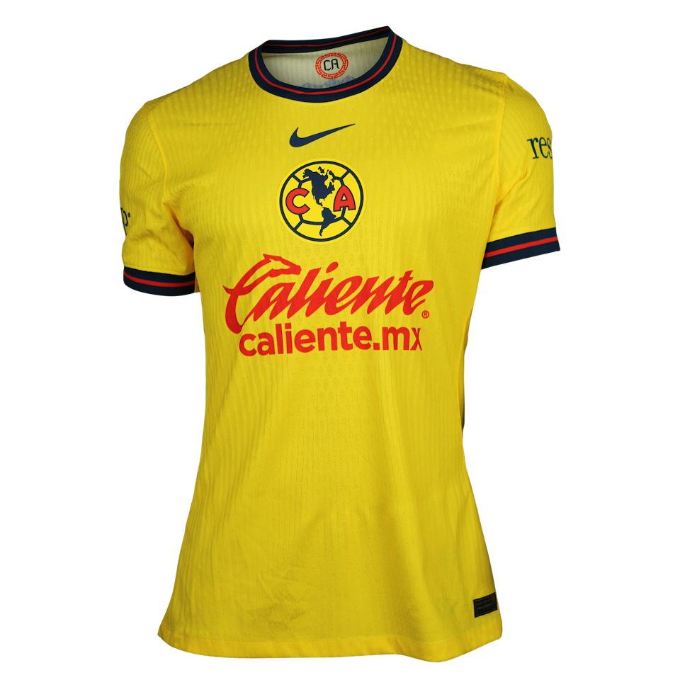 Illian Hernandez Vargas Club América shirt