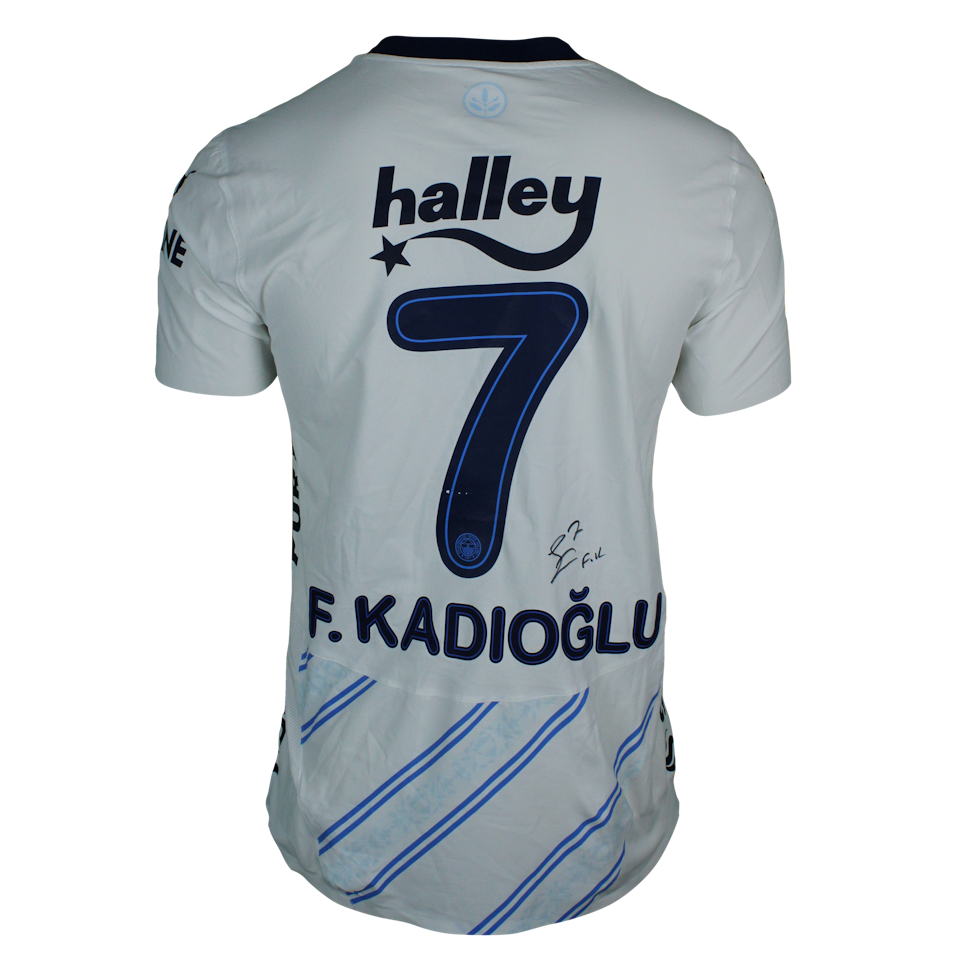 Ferdi Kadıoğlu Fenerbahçe forması