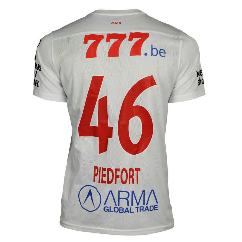 Arthur Piedfort KVC Westerlo shirt