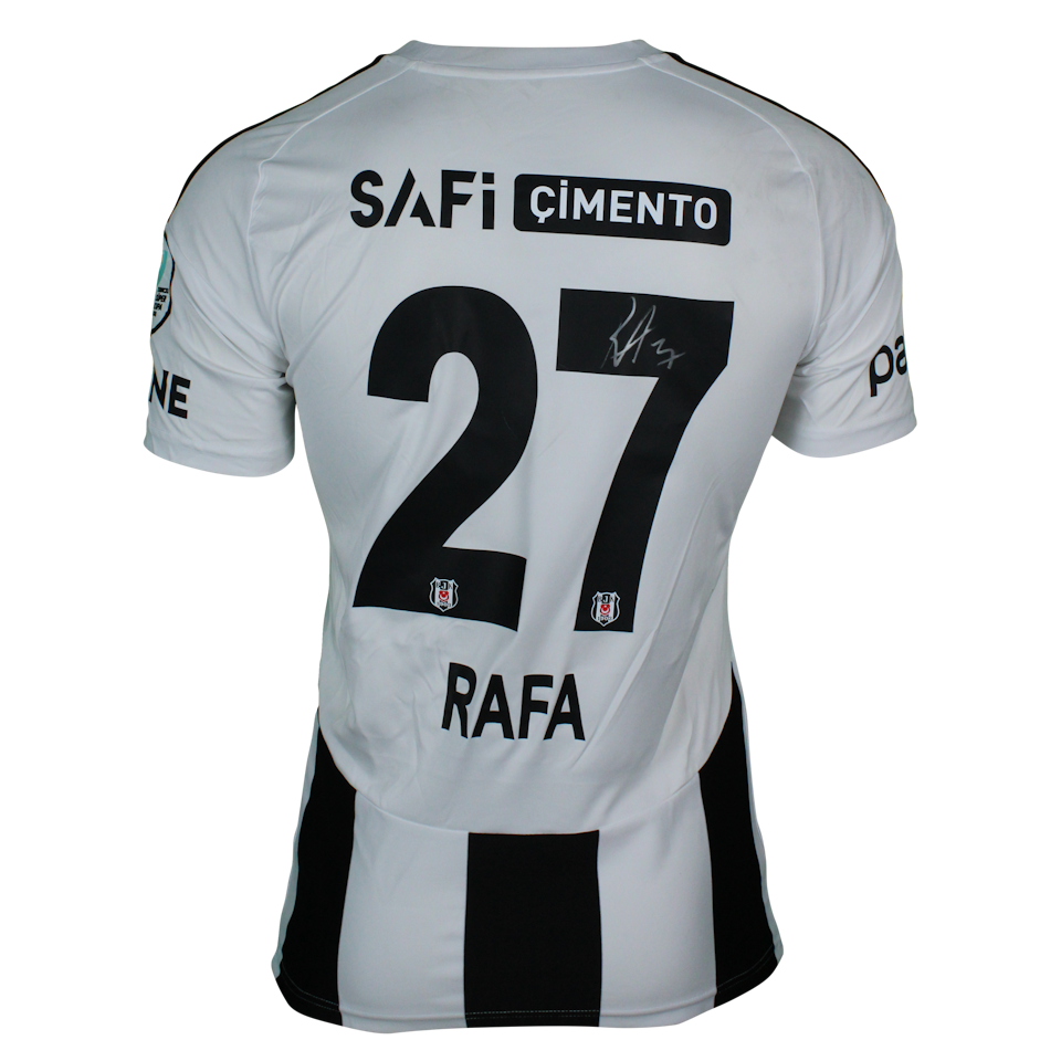 Beşiktaş JK 팀의 Rafa Silva 셔츠