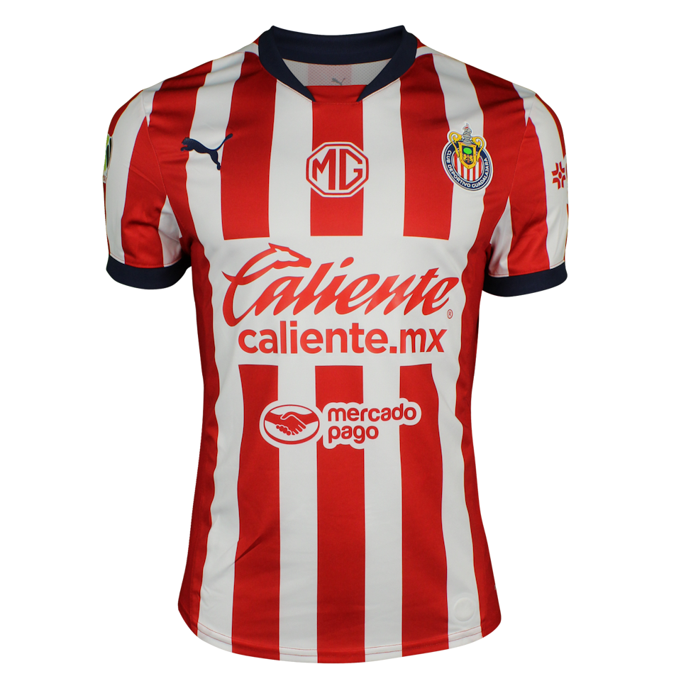 Isaác Brizuela Chivas Guadalajara jersey