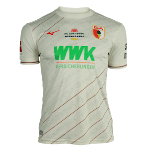 Mads Pedersen FC Augsburg shirt