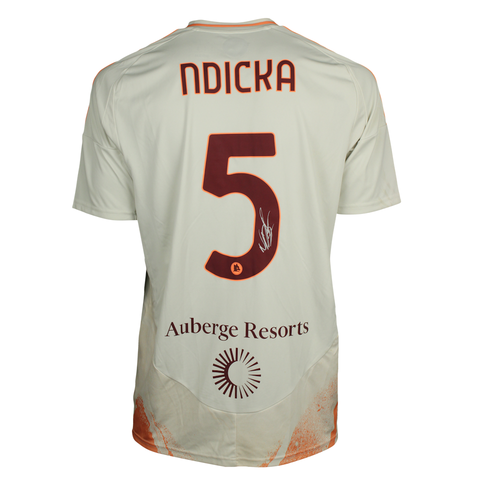 Obite Evan N'Dicka AS Roma shirt