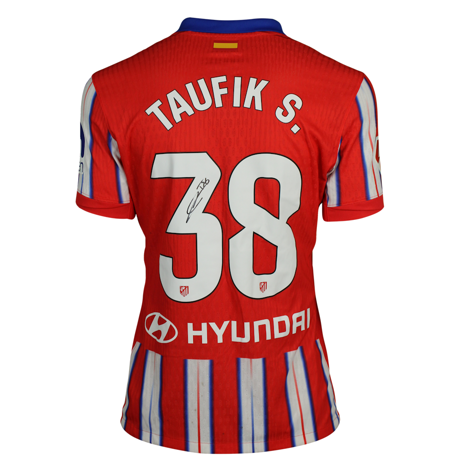 Taufik Seidu Atlético de Madrid shirt
