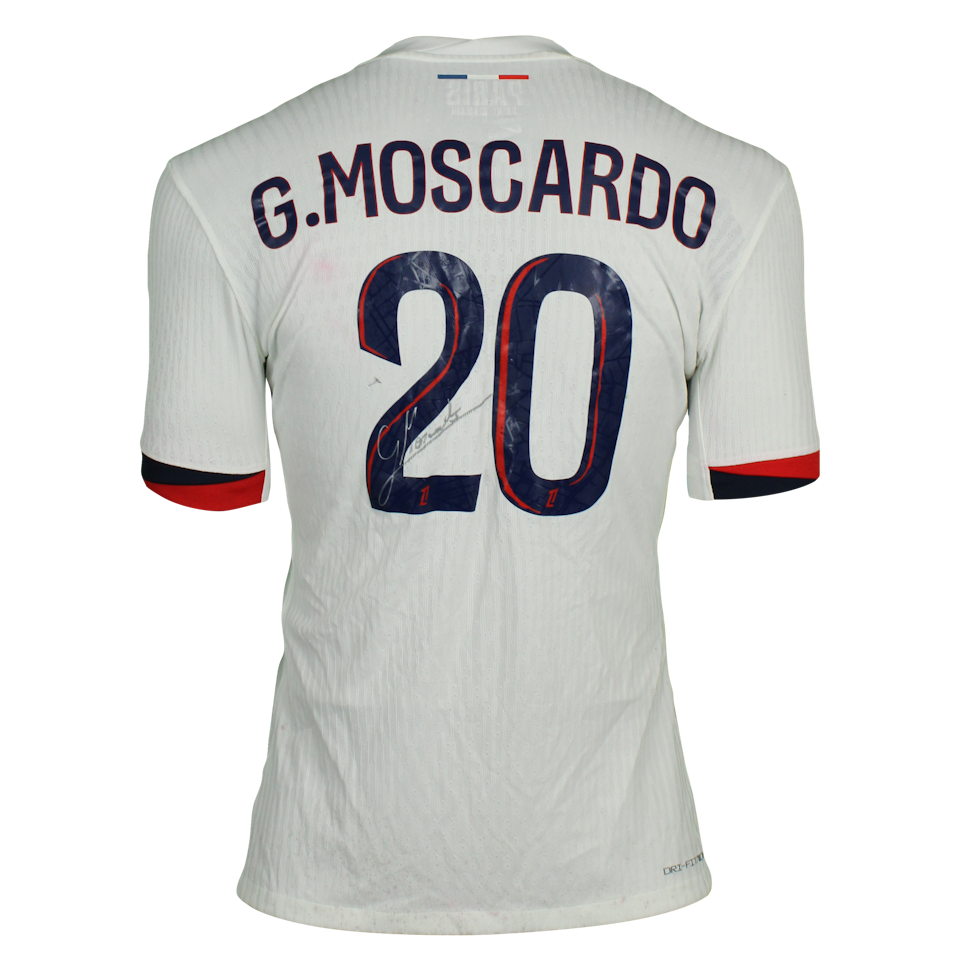 Gabriel Silva Moscardo de Salles Paris Saint-Germain shirt