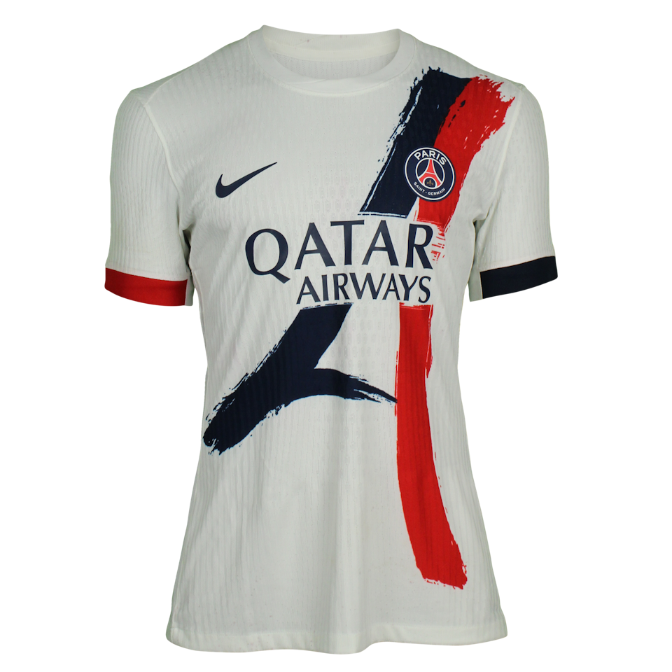 Warren Zaire Emery Paris Saint-Germain forması