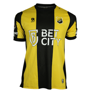 Giovanni van Zwam Vitesse shirt