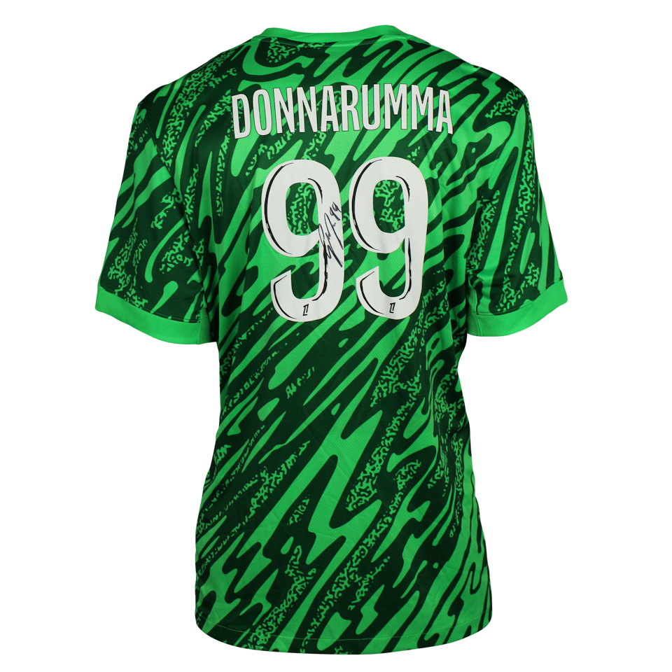 Gianluigi Donnarumma Paris Saint-Germain shirt