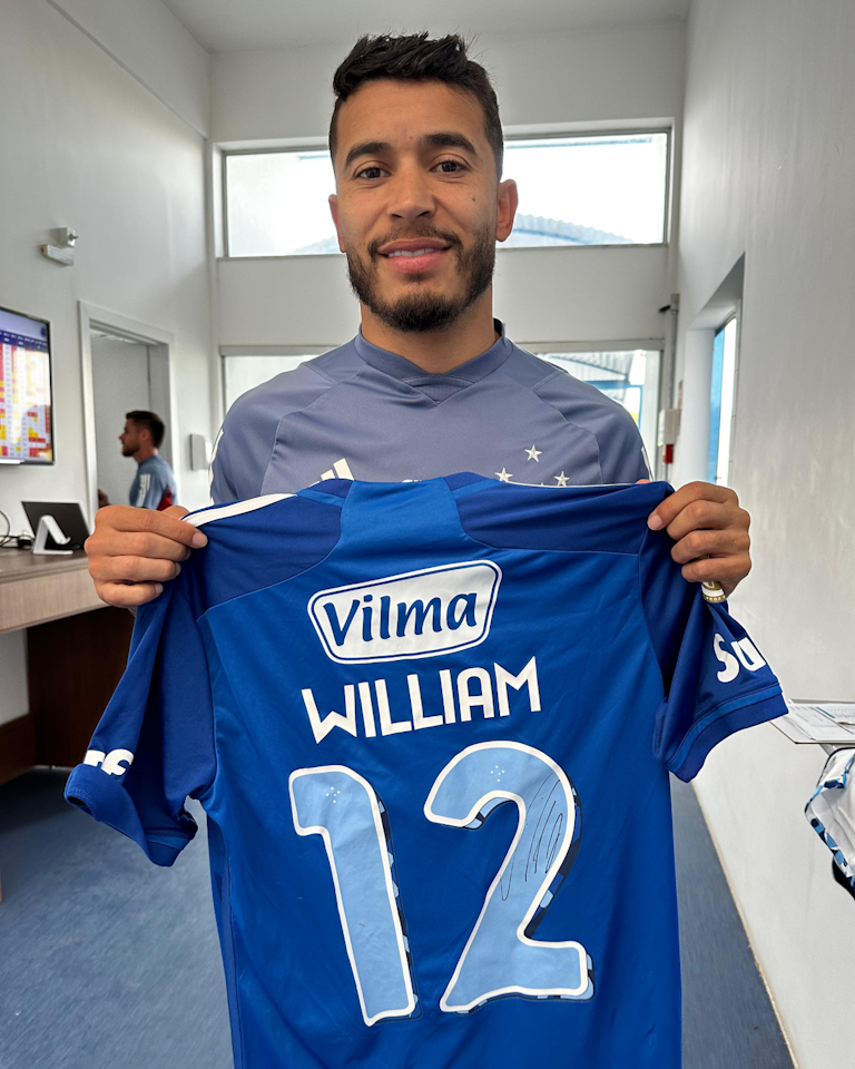 William de Asevedo Furtado Cruzeiro shirt
