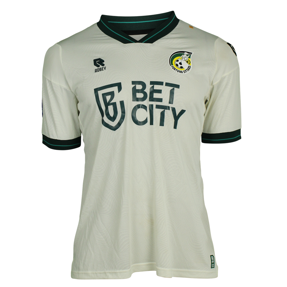 Kristoffer Peterson Fortuna Sittard shirt