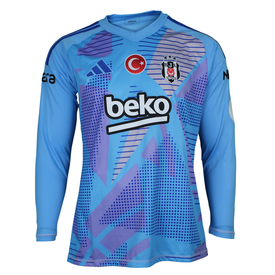 Fehmi Mert Günok Beşiktaş JK shirt