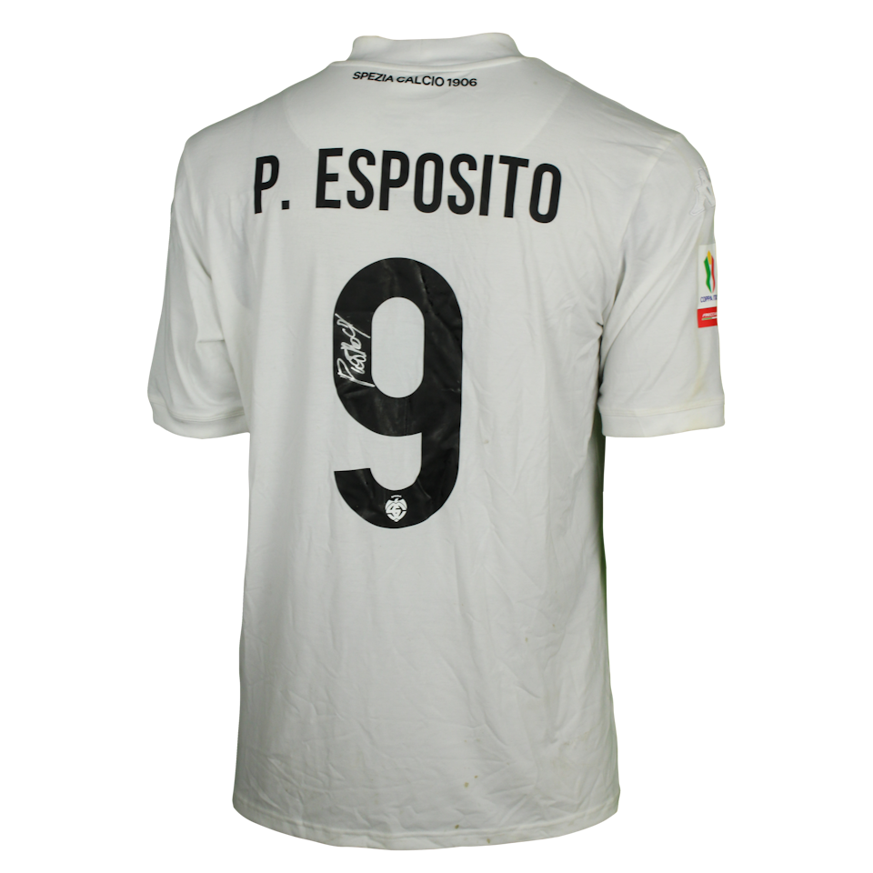 Francesco Pio Esposito Spezia Calcio shirt