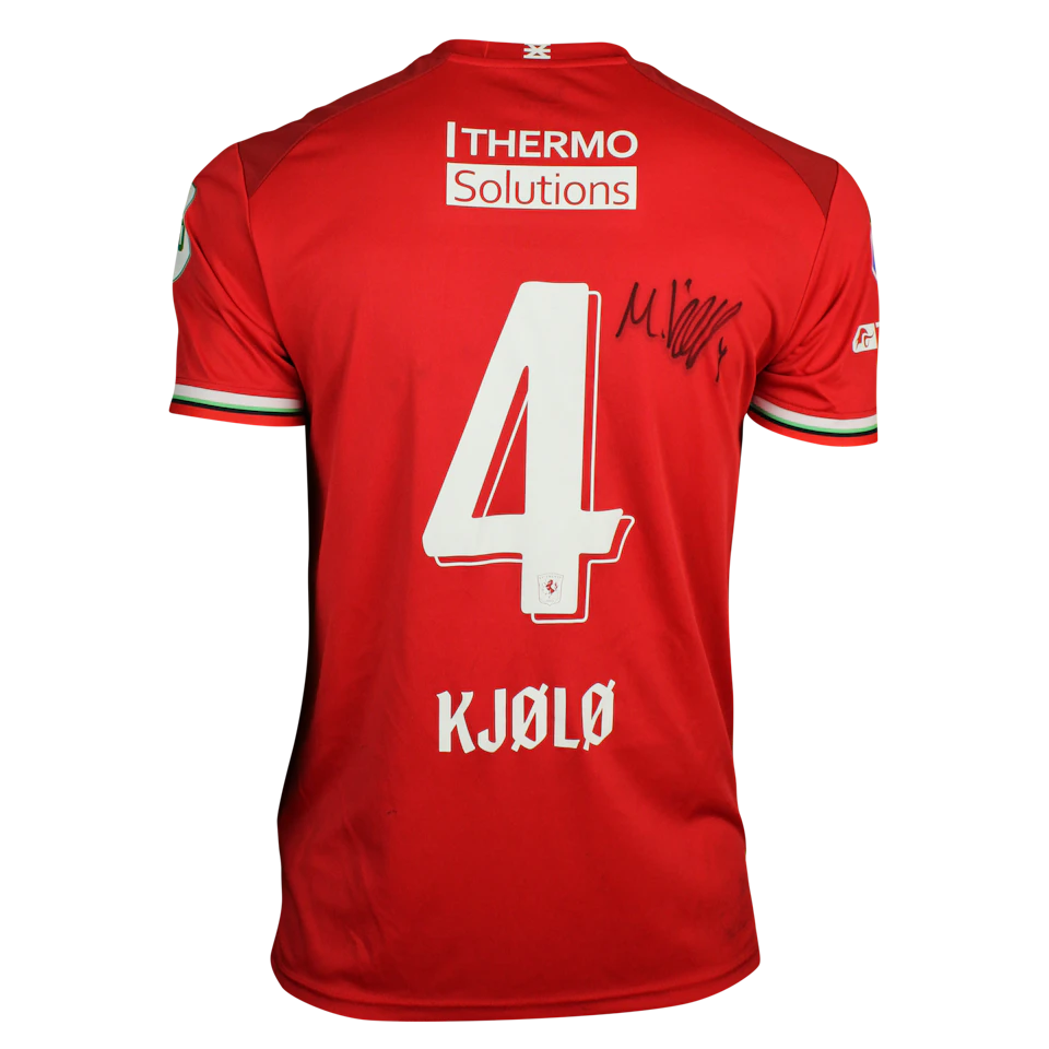 来自FC Twente的Mathias Ullereng Kjølø球衣