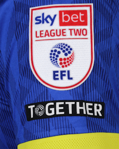 Callum Maycock AFC Wimbledon camisa.