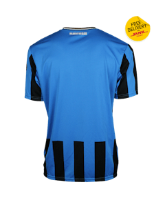 Squad Signed Shirt - 1