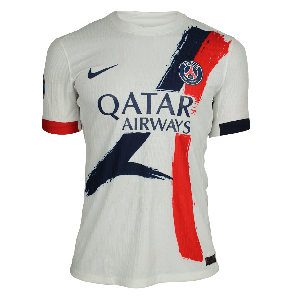 Vitinha Paris Saint-Germain shirt