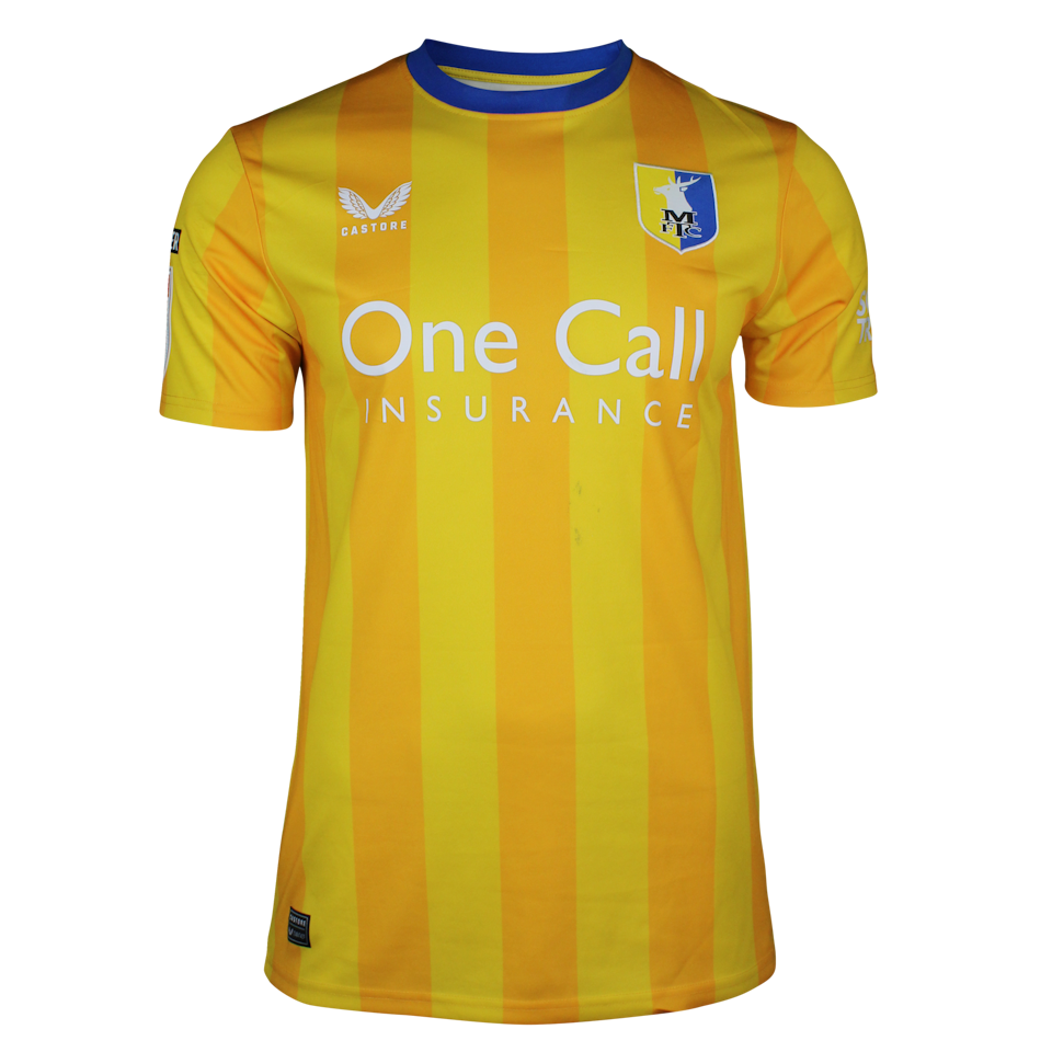 Keanu Baccus Mansfield Town jersey